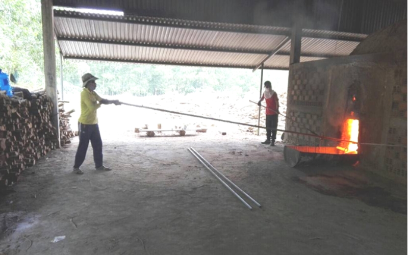 Than củi trắng nướng BBQ